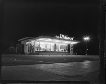 The Willows Burgers & malts