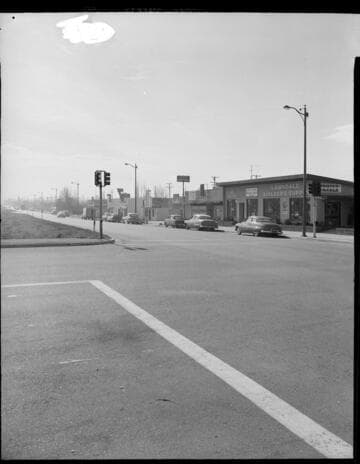Businesses at the corner of Manhattan Beach Blvd. and Hawthorne Blvd. (St. Hwy. 107)