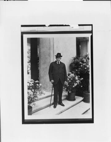 Magnate Henry Huntington at age 70, when he was a director of the Southern California Edison Company