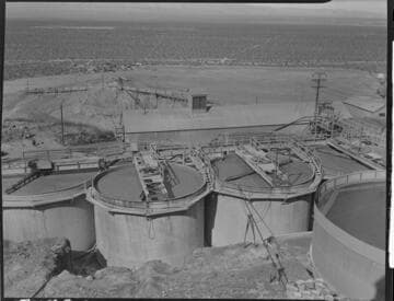 Industrial - Golden Queen Mine - Mojave - exterior