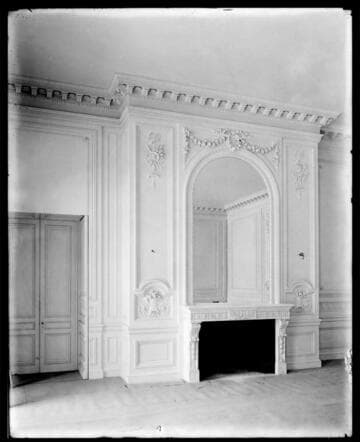 Small drawing room of the Huntington residence during construction