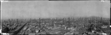 Signal Hill oil field, facing north and east. December 27, 1922