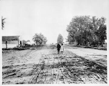 Sunset Blvd., East from Beachwood Ave. near Gower St