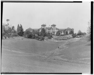 Raymond Hotel, 1200 South Fair Oaks, Pasadena. 1925