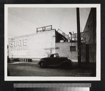 West of 307 Napier St. Alameda St. to the left